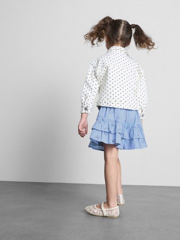 1.5-8yrs | Broderie Anglaise Tiered Shorts detail 1
