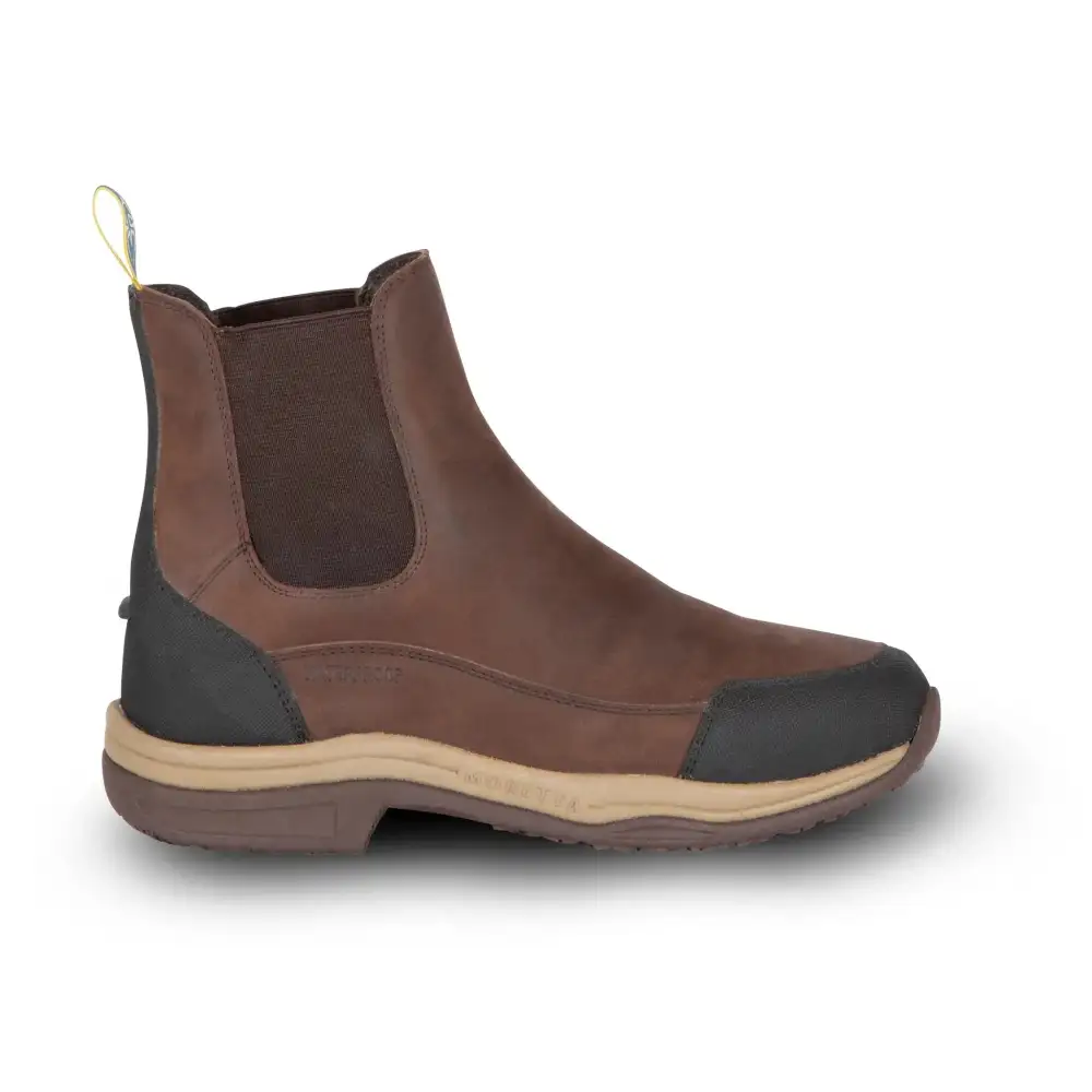Minimal Weather-Ready Leather Riding Boots
