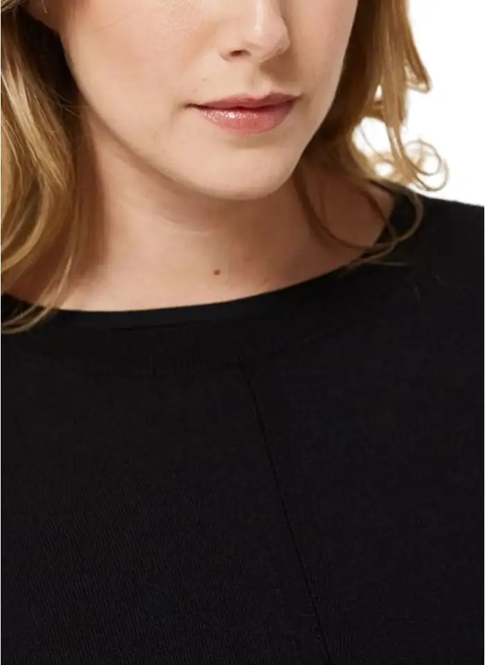 Women's Classic Modern Classic Sweater