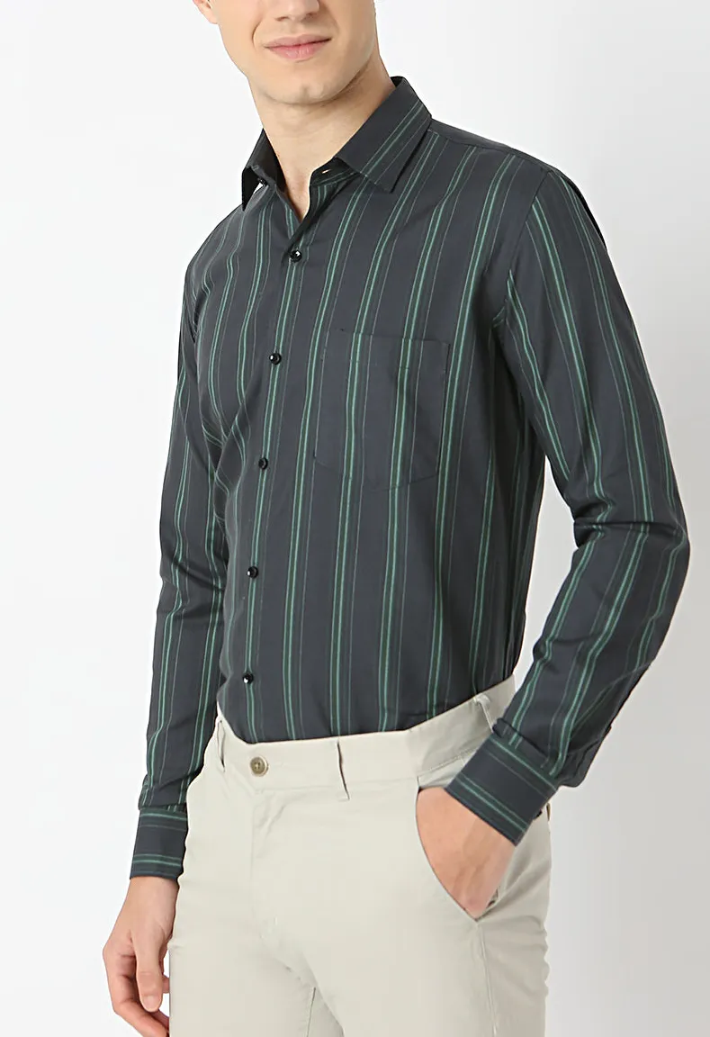 Everyday Striped Slim Fit Men's Formal Shirt