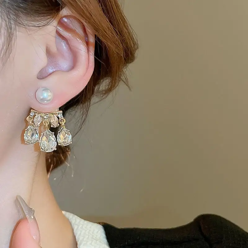 Pearl Drop Earrings