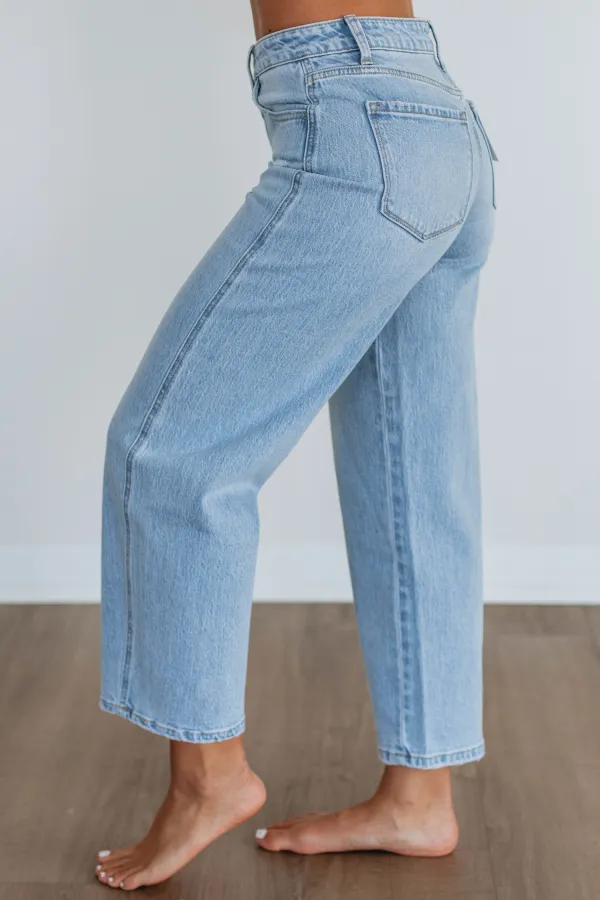 Women's Ultra High Rise Barrel Leg Distressed Jeans