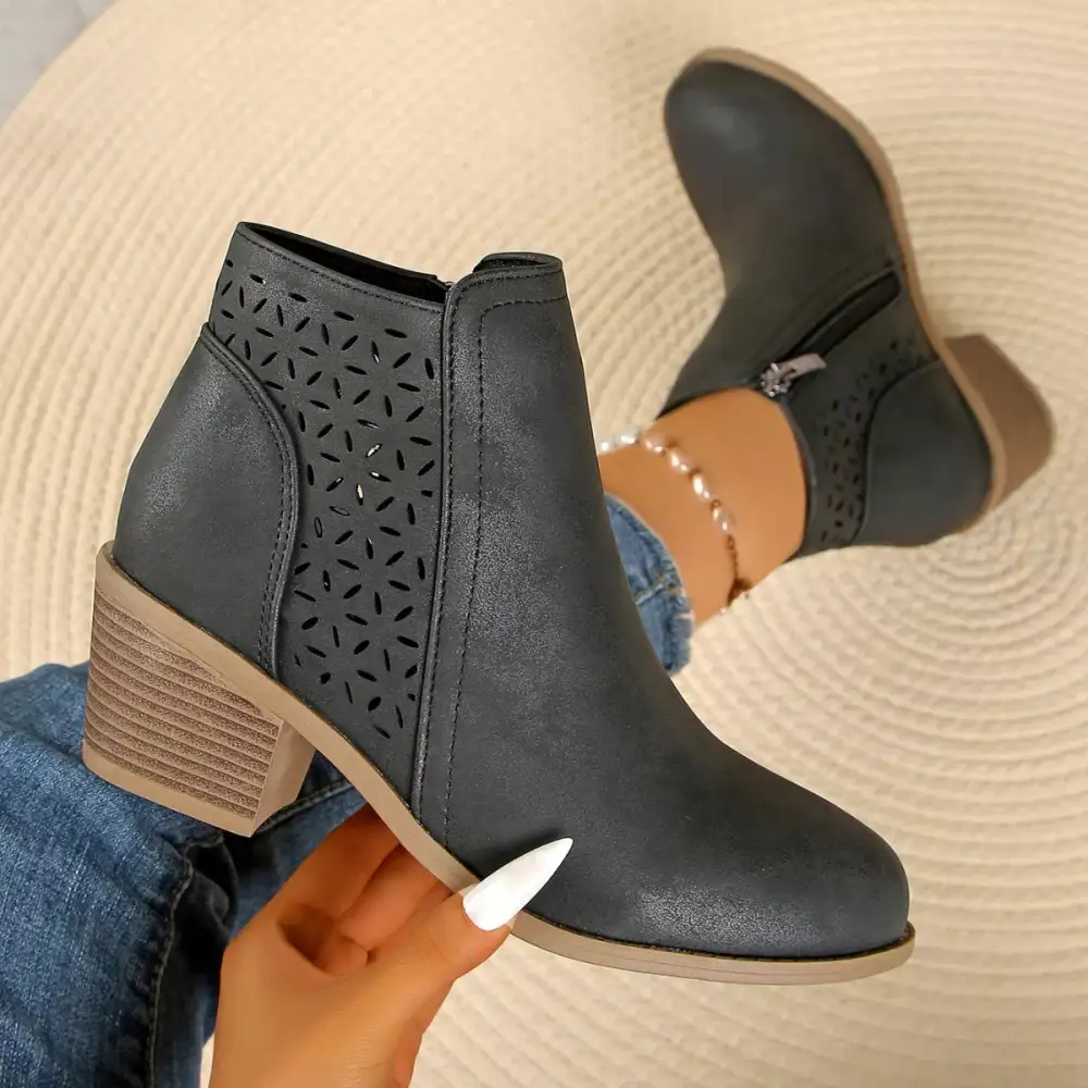 Structured Pointed Toe Block Heel Boots