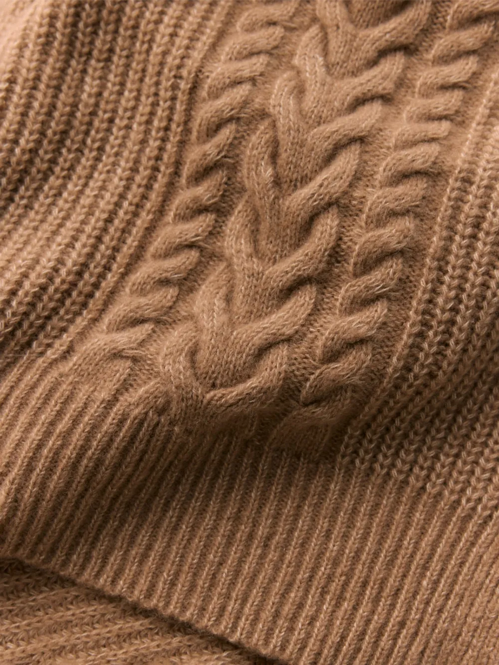 Thick Knitted Scarf