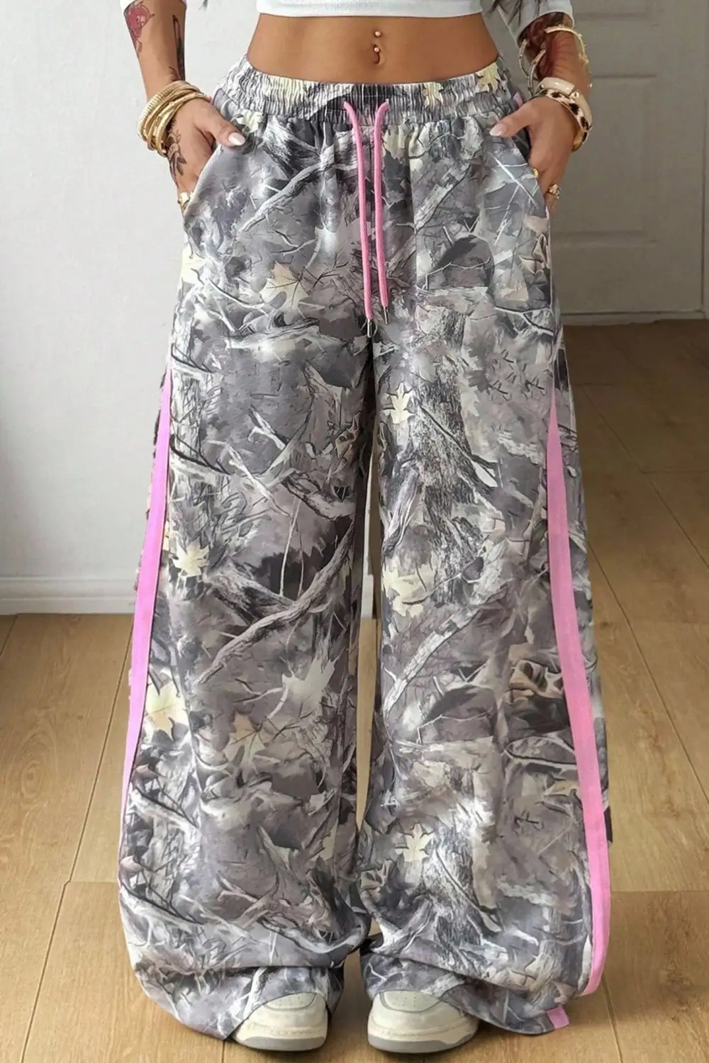 Active Wide Leg Camo Print Pants