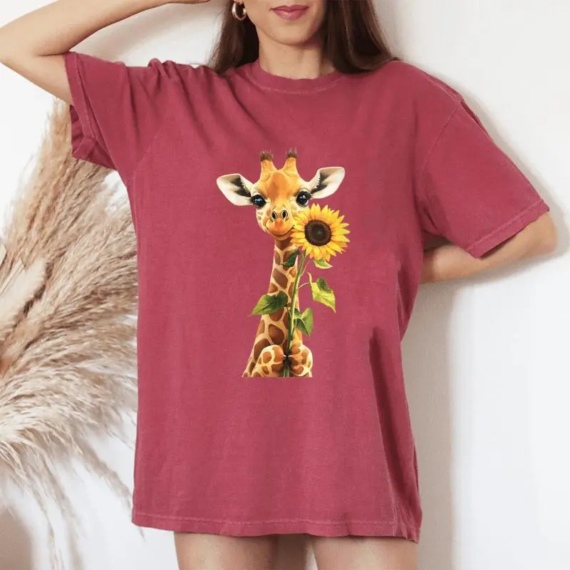Giraffe Sunflower Women's Oversized Comfort T-Shirt