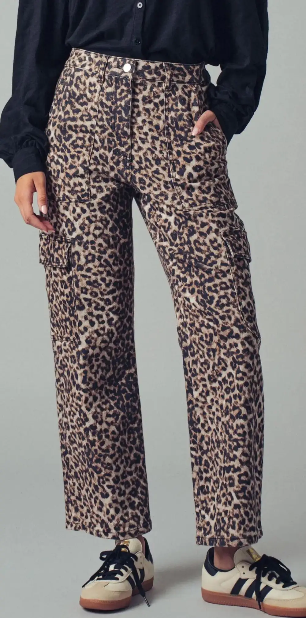Roomy Straight Utility Cargo Pants