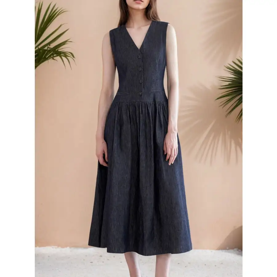 Sleeveless V-Neck Sleeveless Midi Dress