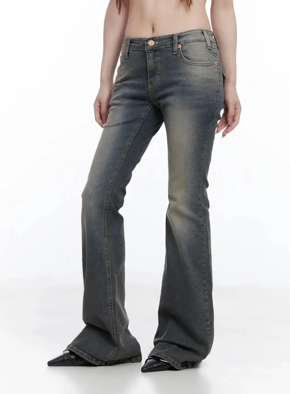 Low-Rise Flare Hip Pad Jeans