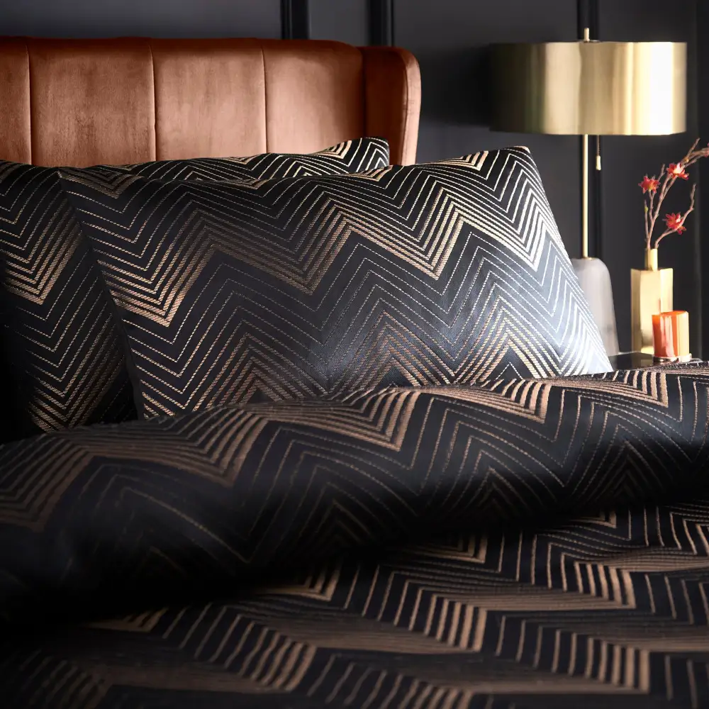 Calm Bedroom Reversible Geometric Duvet Cover Set