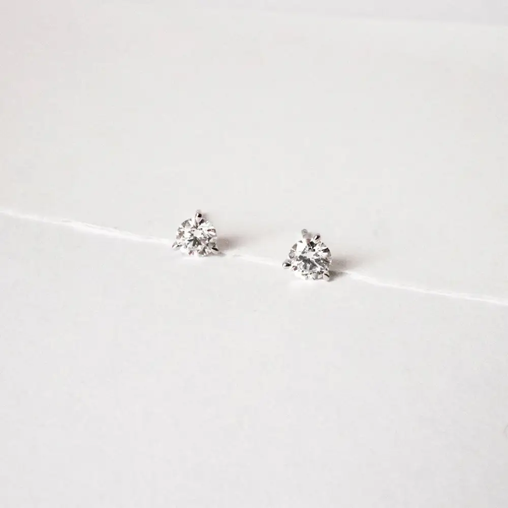 Diamond Solitaire Earring