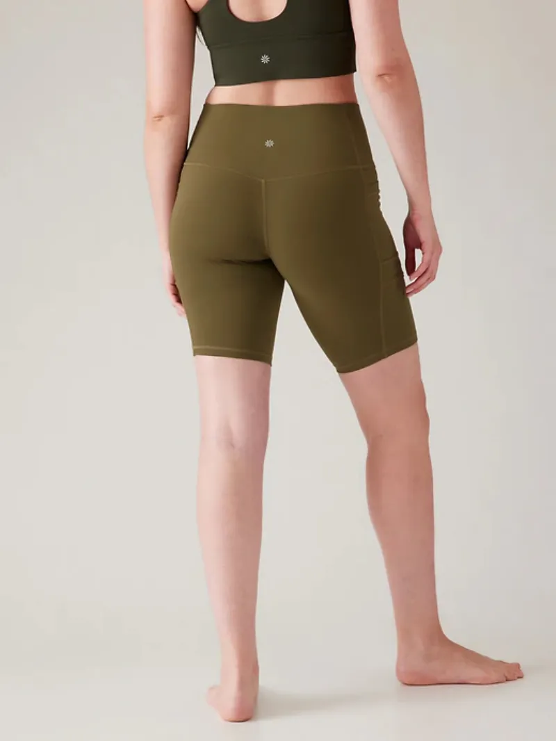 Green Solid Biker Shorts For Sleek Active Style