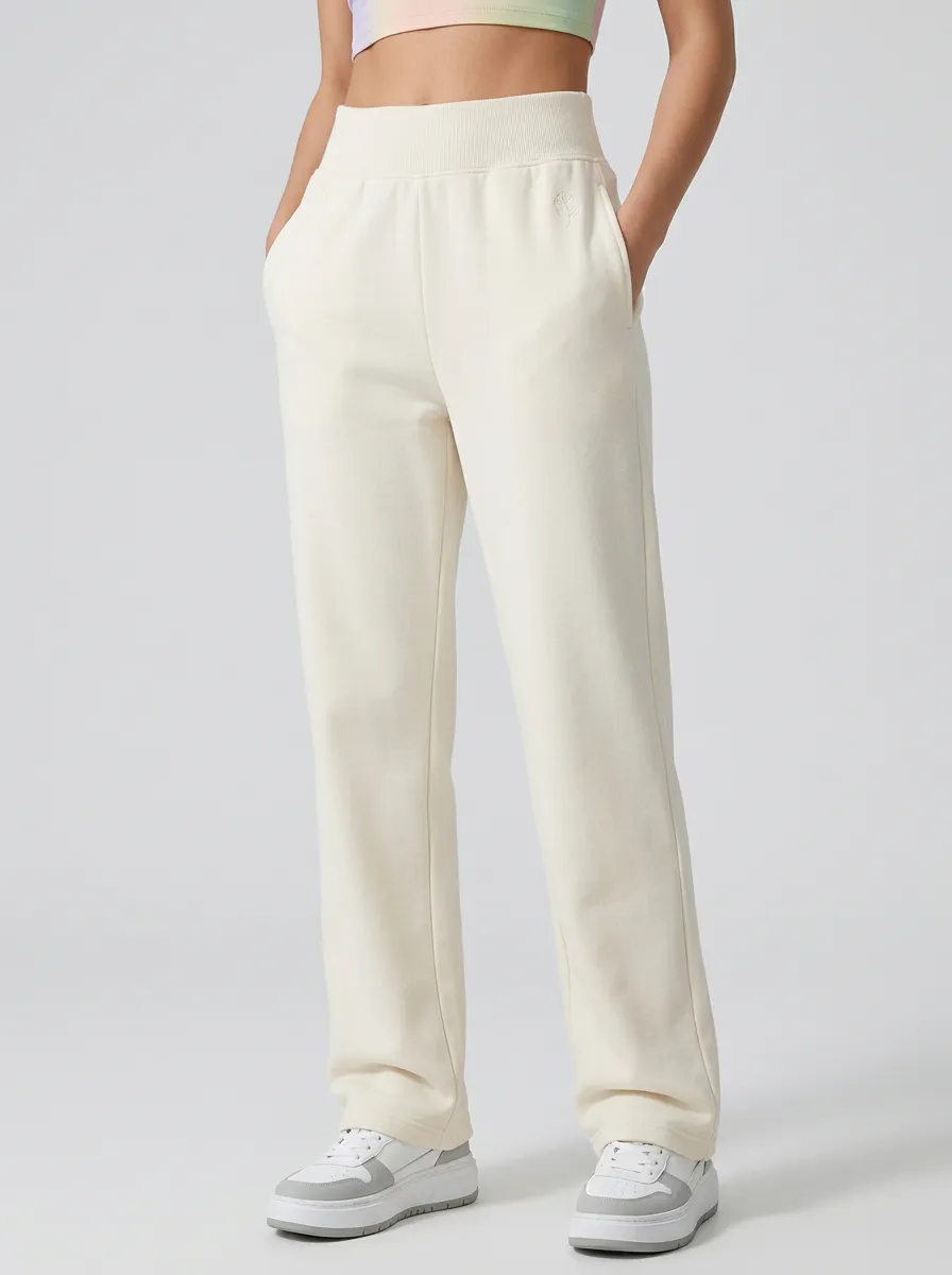Women's Minimalist Rose Embroidered Solid Cream Sweatpants