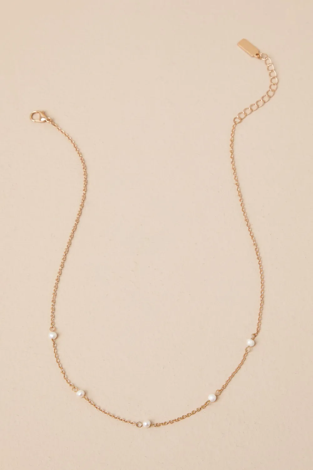 Sweet And Delicate Small Pearl Necklace