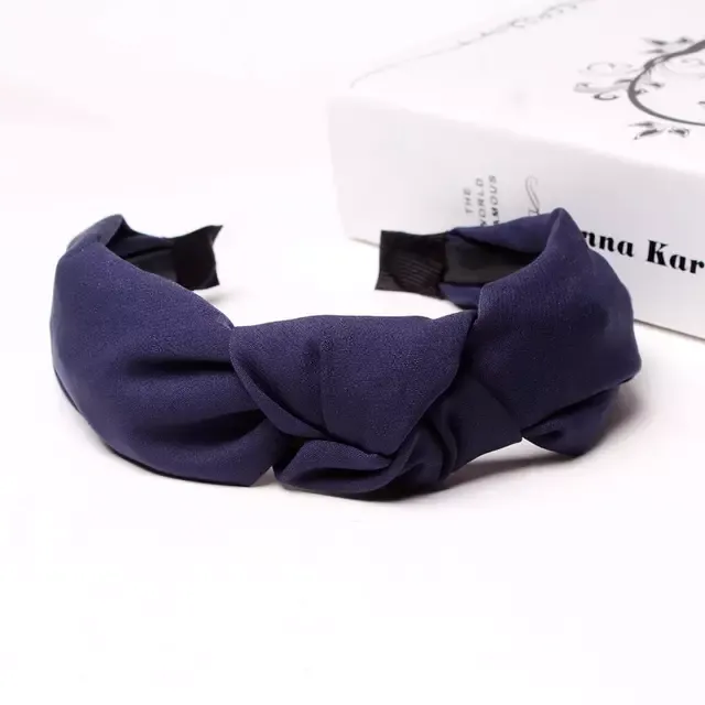 Classic Cloth Knot Top Headband