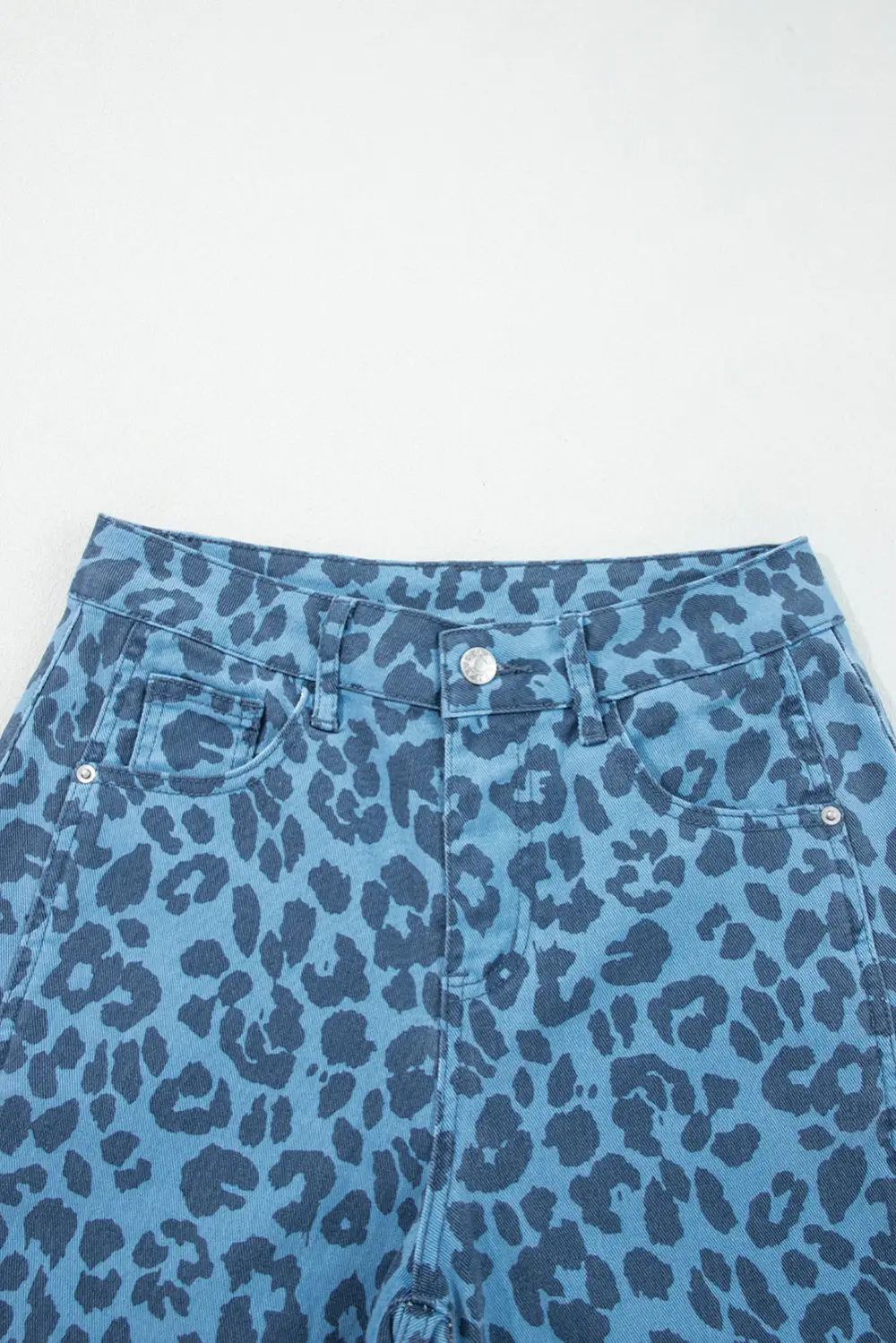Refined Washed Pocketed Leopard-Print Stretch Straight Leg Jeans