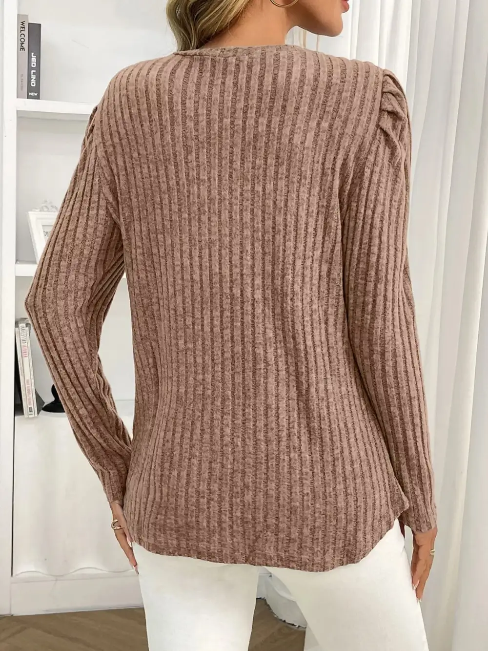 Round Neck Puff Sleeve T-Shirt