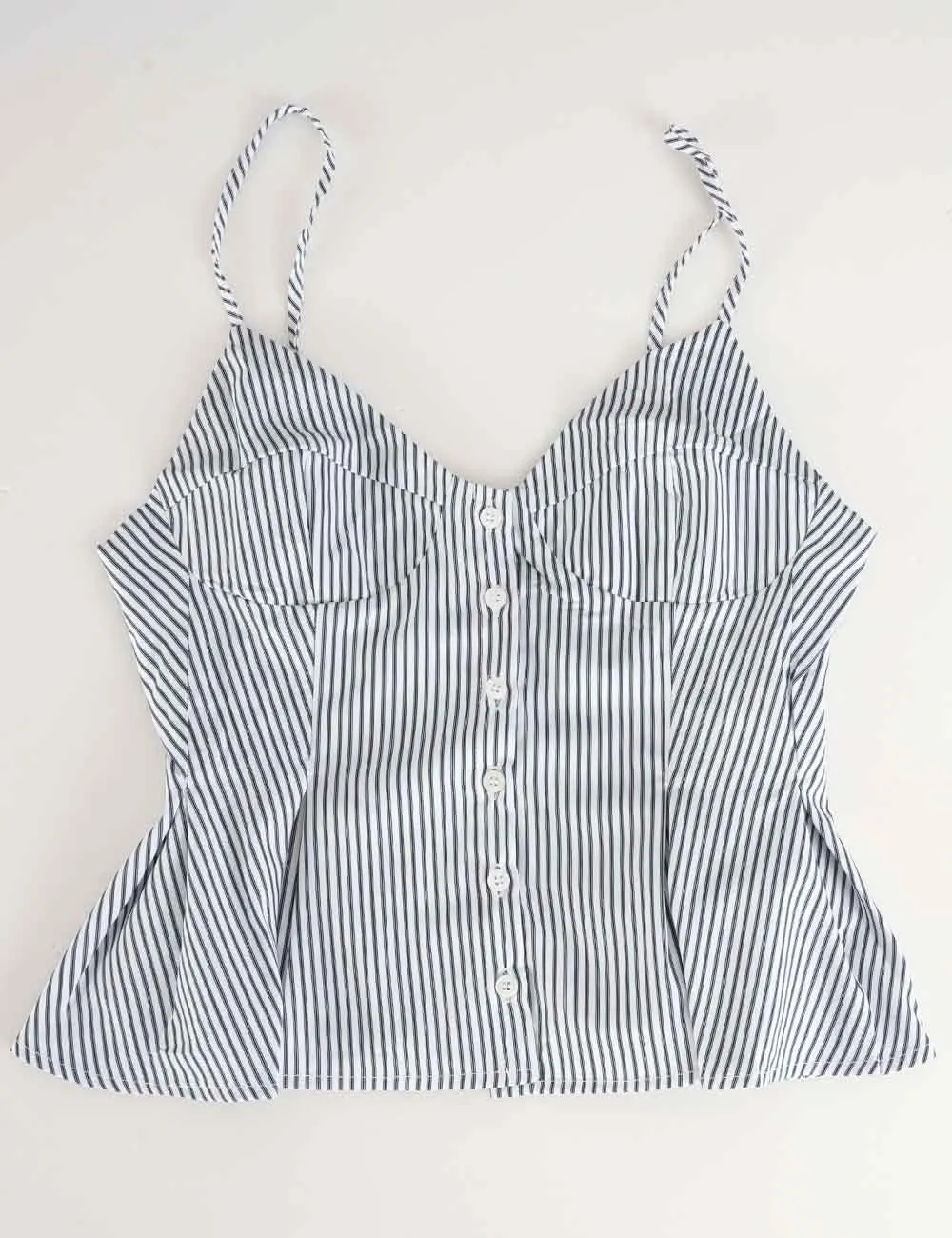 Chic Spaghetti Strap Button Front Peplum Cami Top