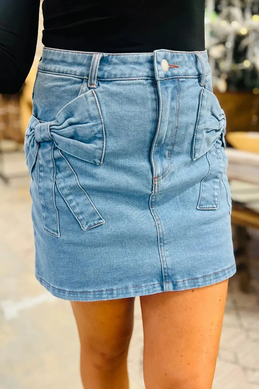 Easygoing Trim Denim Skirt