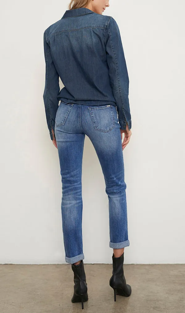 Slim Distressed Girlfriend Jeans