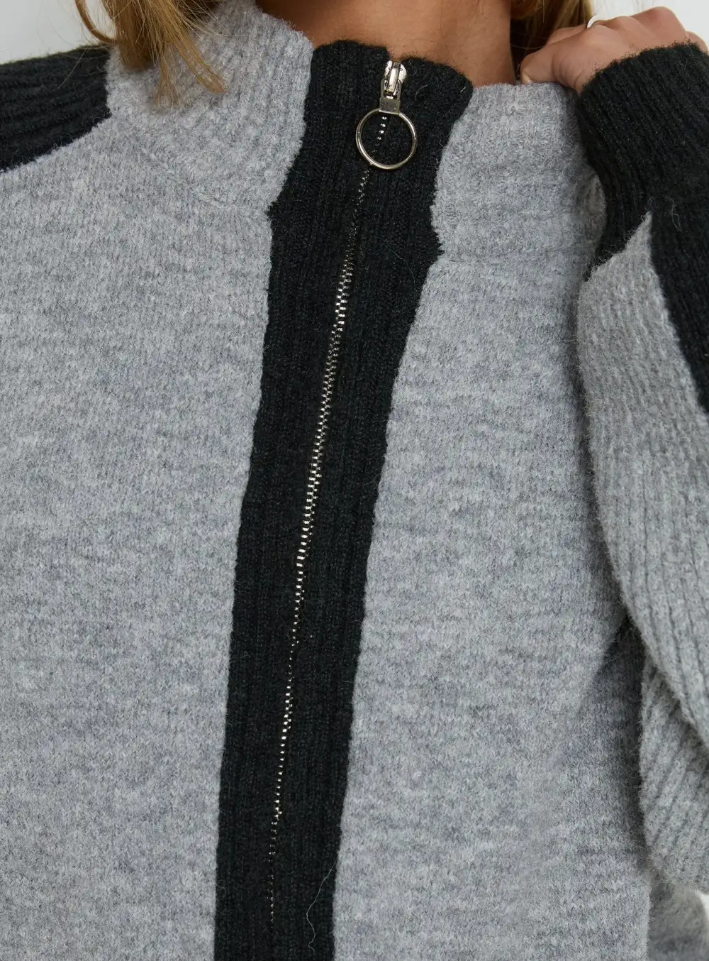 Women’s Knit Oversized Sweater Jacket