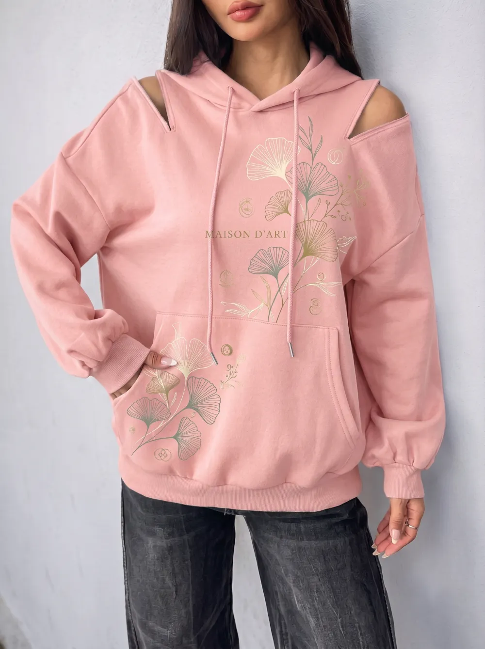 Women's Botanical Ginkgo Leaf Maison D'Art Printed Cold Shoulder Hoodie