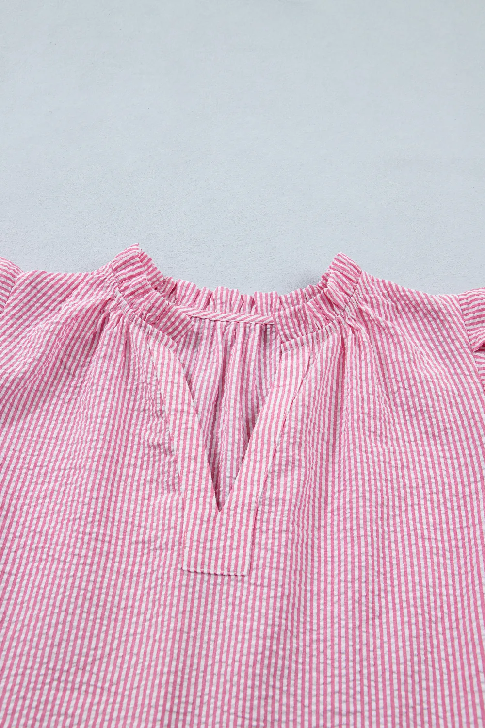 Rose Stripe Short Bubble Sleeve Blouse