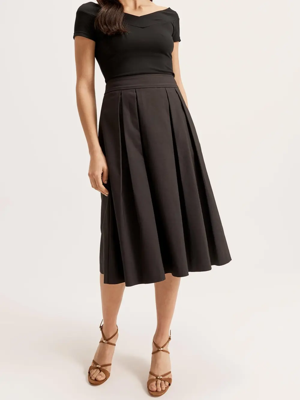 Black Pleated Midi Skirts