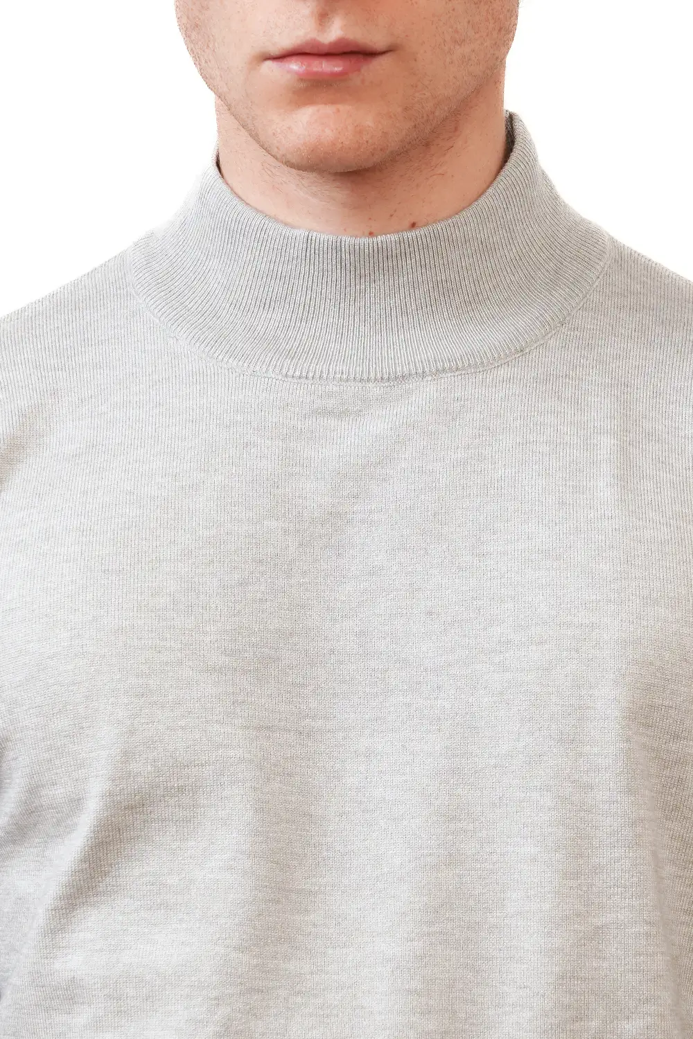 Slim Fit Viscose Turtleneck Sweater