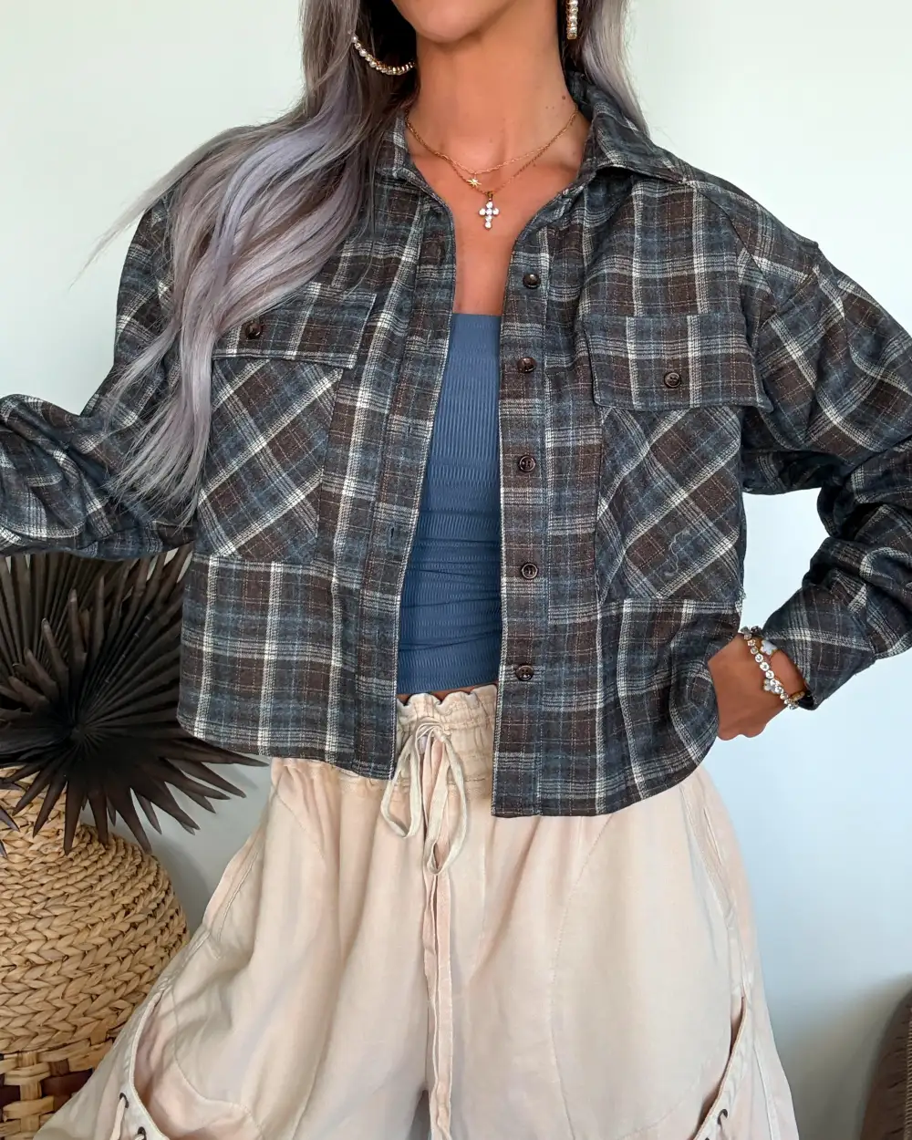 Modern Relaxed-Fit Plaid Button-Up Shirt