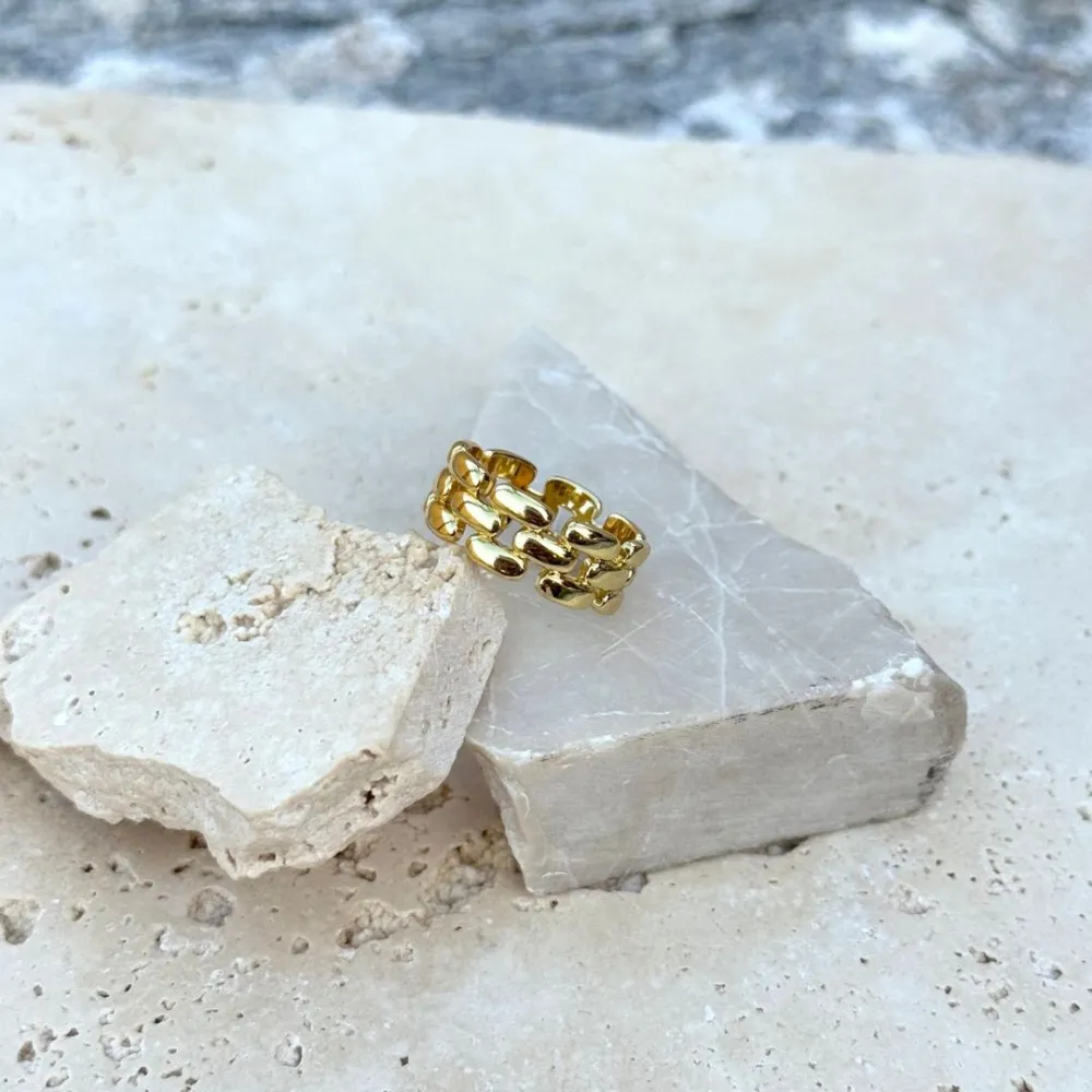 Polished Band Fashion Ring