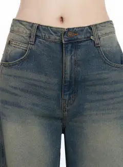 Wide-Fit Vintage Wide Leg Jeans