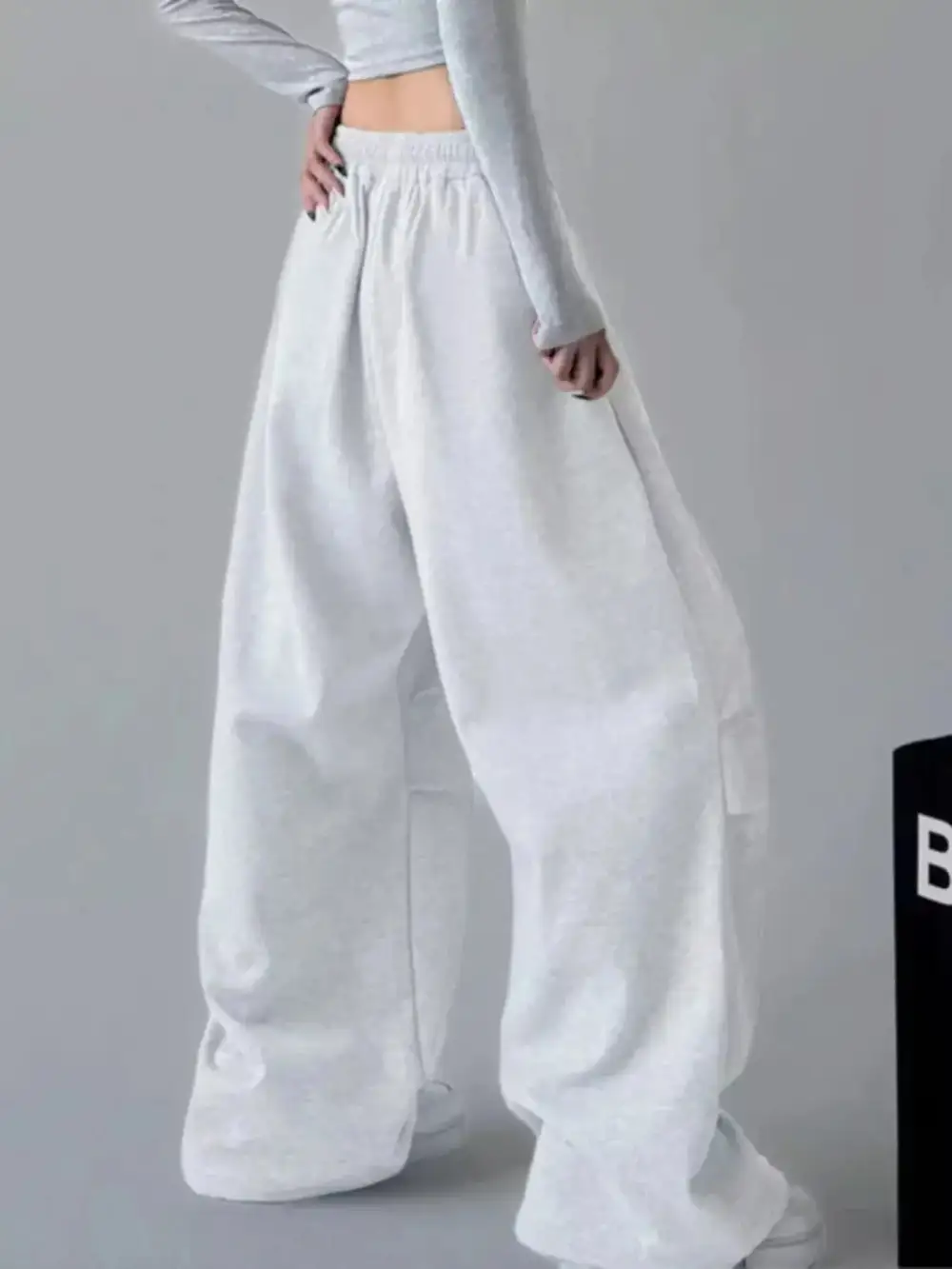 Wide Leg Modern Trousers
