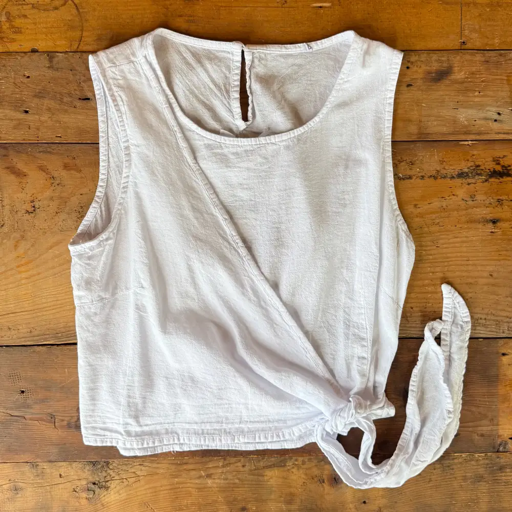 Sleeveless Cinched Waist Blouse
