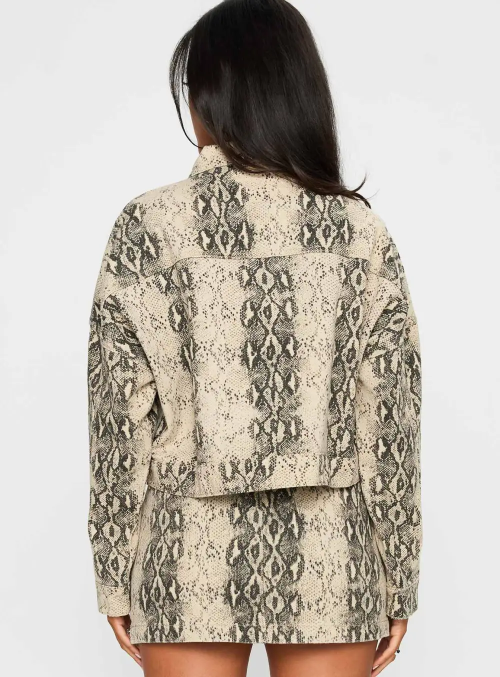 Women’s Streetwear Contour Jacket