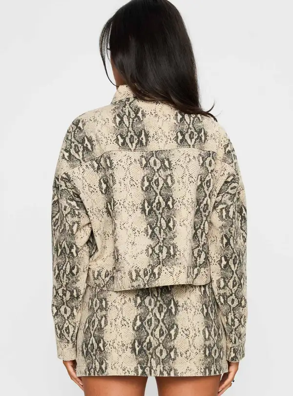 Women’s Streetwear Contour Jacket
