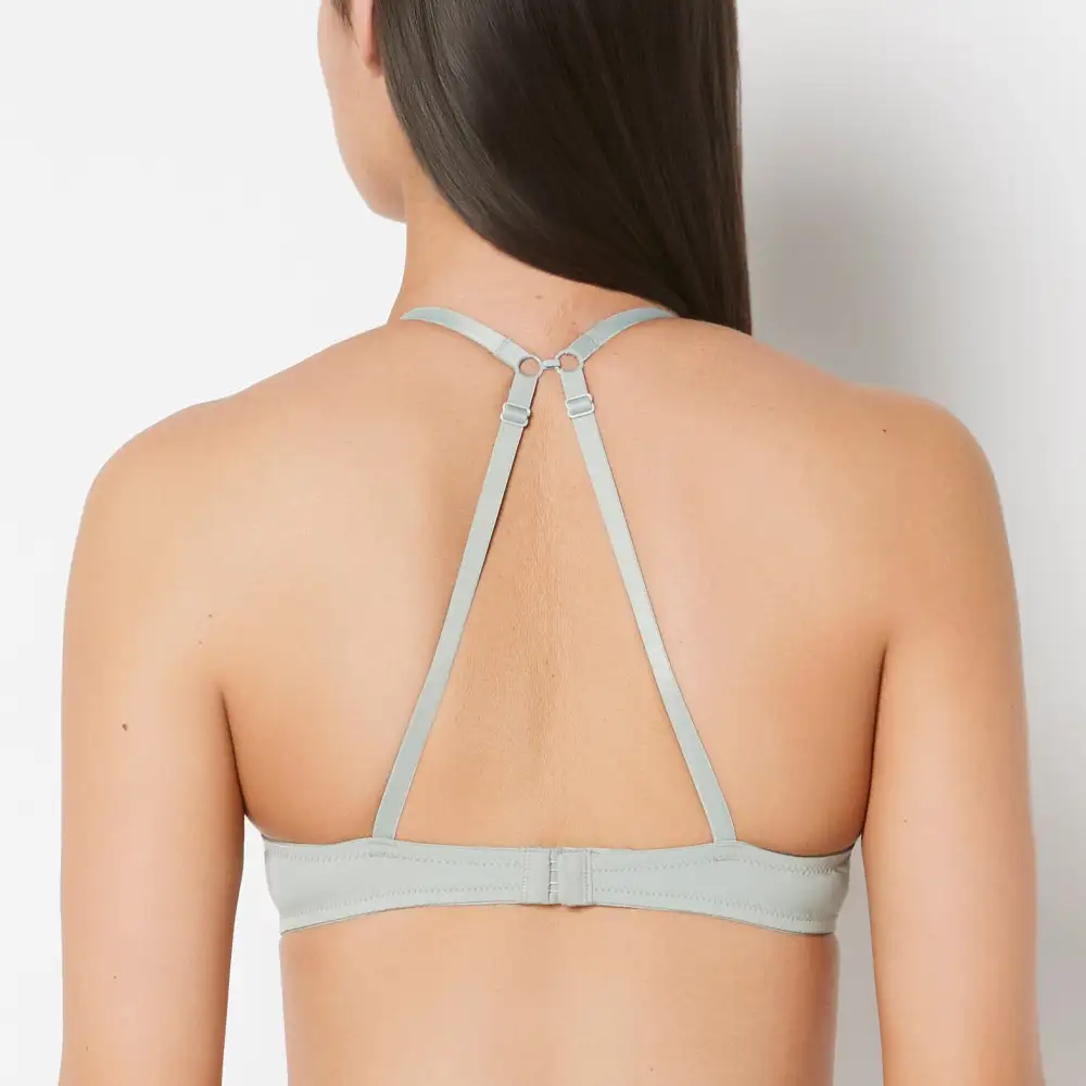 Minimal Push Up Plunge Bra With Charmed Lace