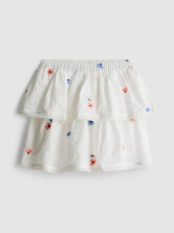 1.5-8yrs | Broderie Anglaise Tiered Skirt detail 2