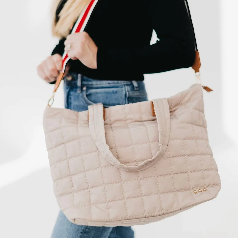 Day Dreamer Quilted Tote