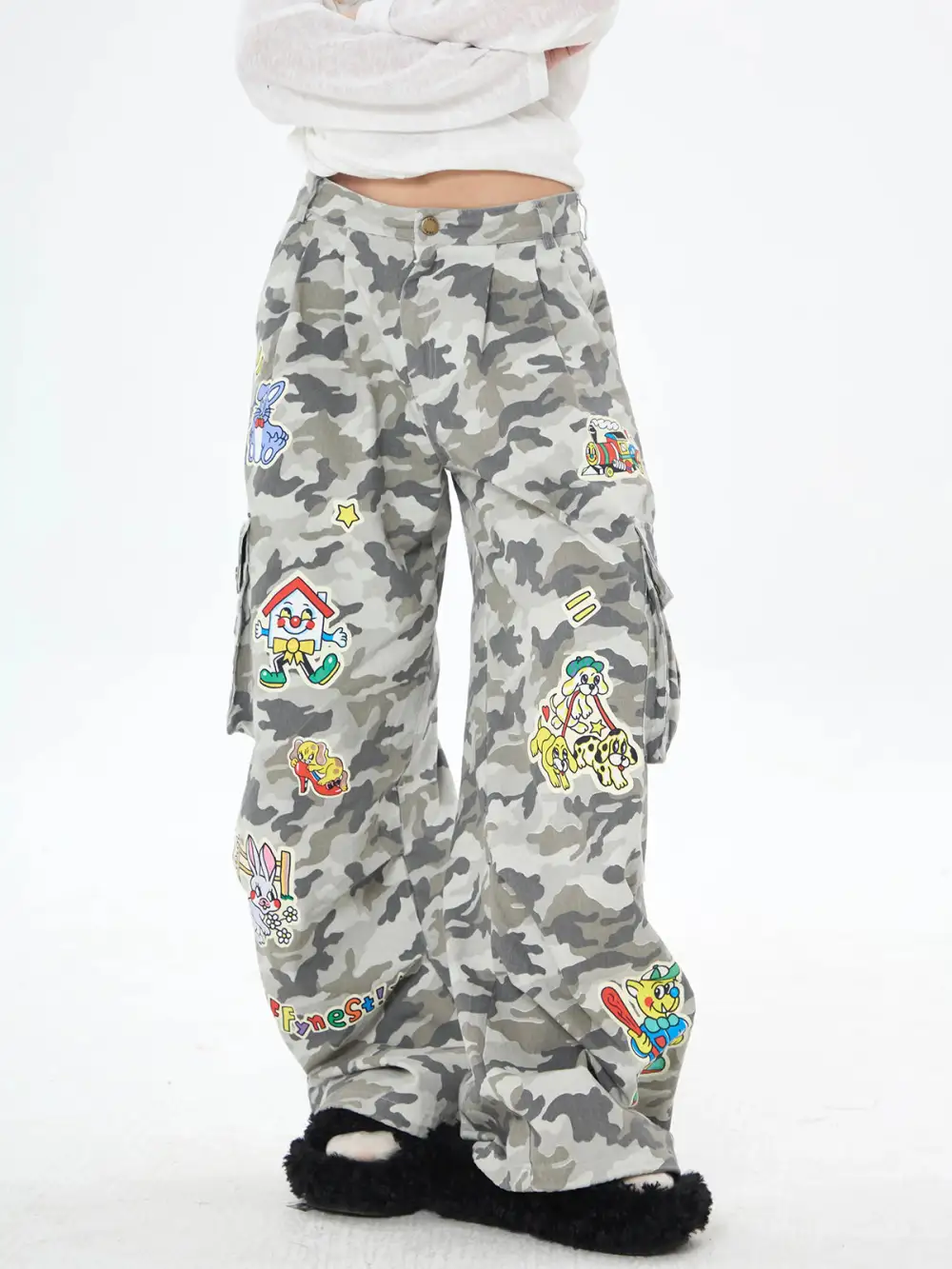 Wide-Leg Camouflage Printed Pants