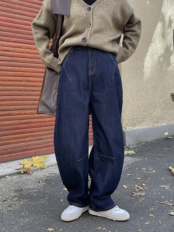 Minimal Relaxed Fit Wide Leg Jeans