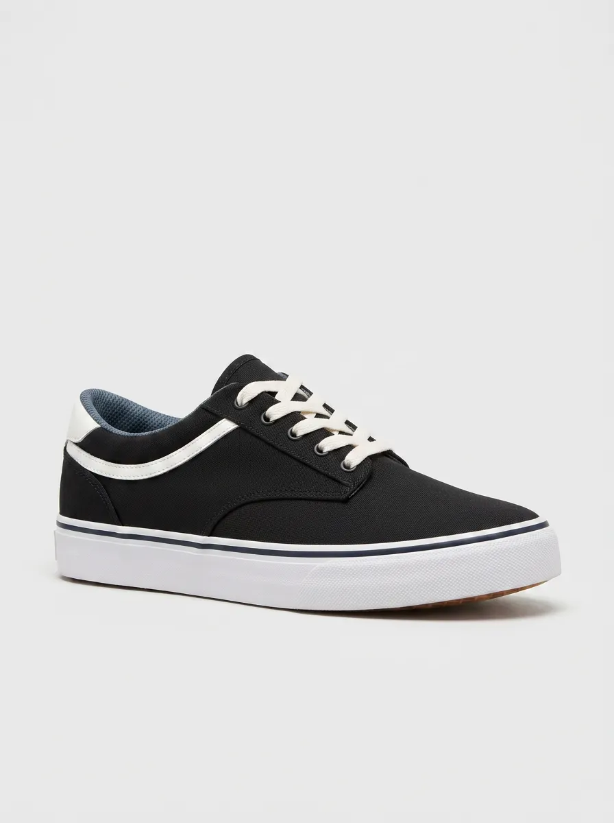 Canvas Low-Top Skate-Inspired Men's Canvas Casual Sneakers