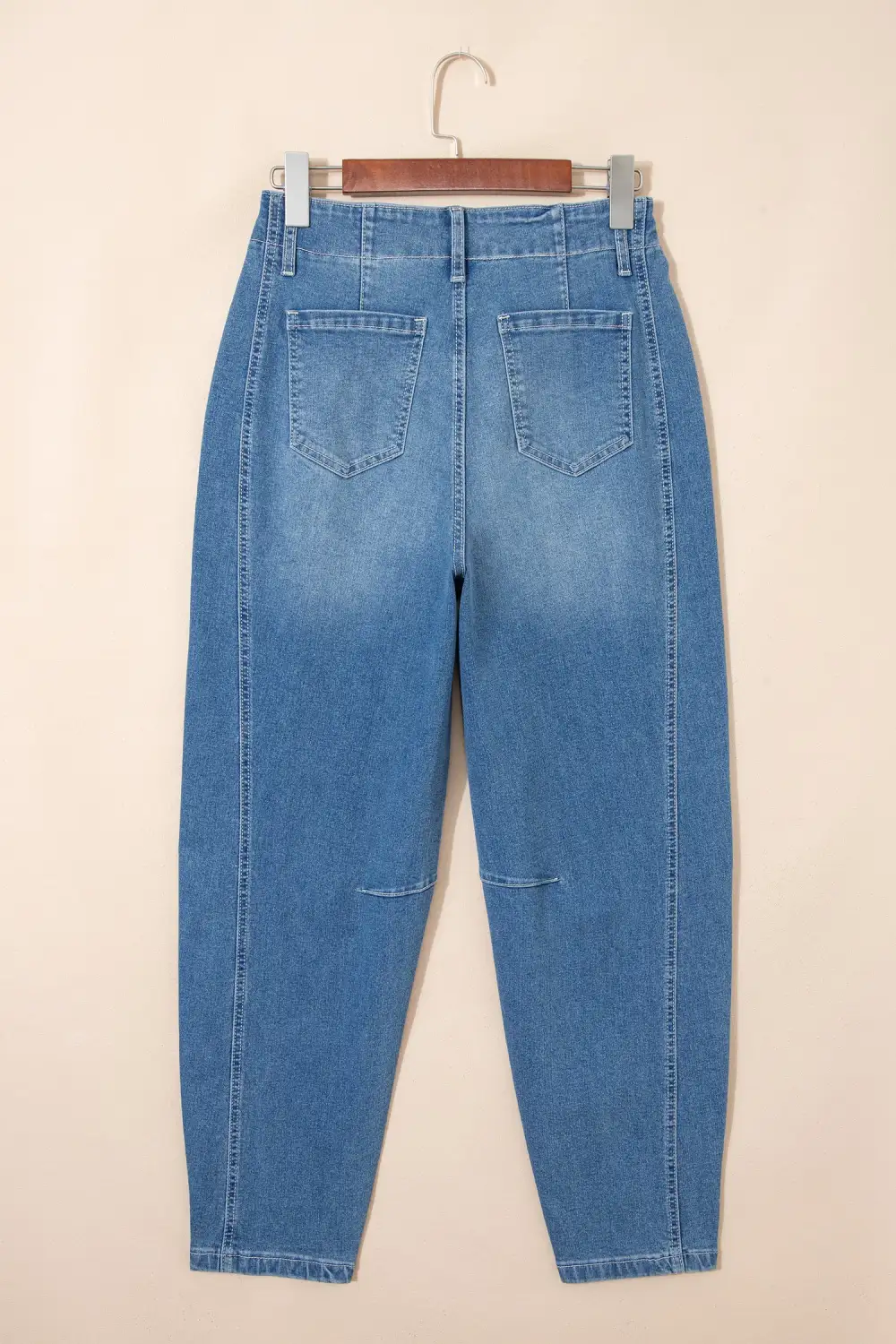 Women's Medium Wash Cuffed Barrel Jeans