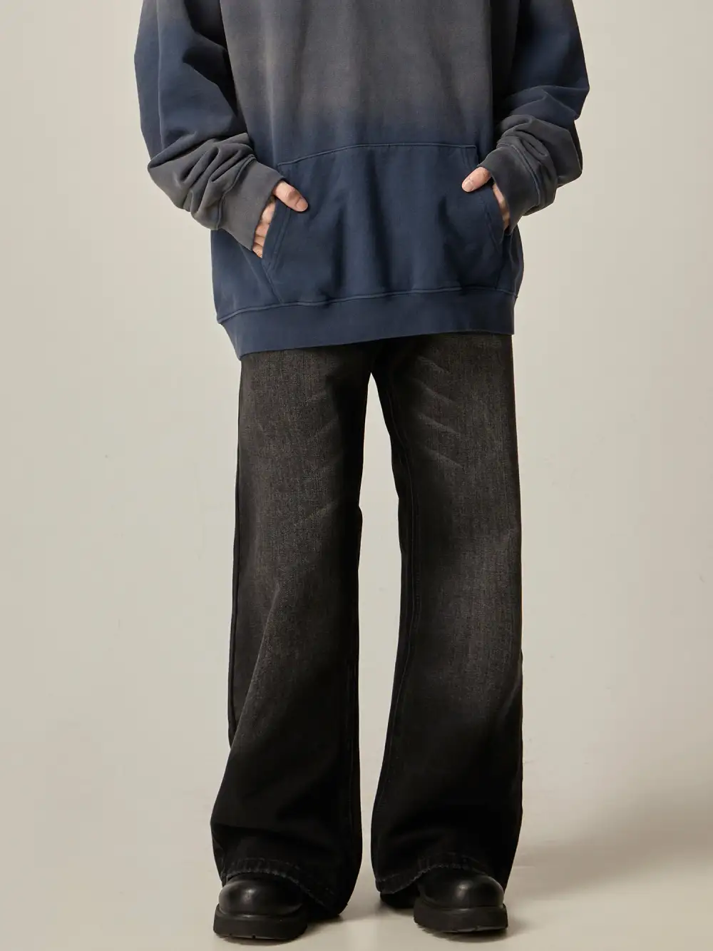 Baggy Straight-Leg Jeans