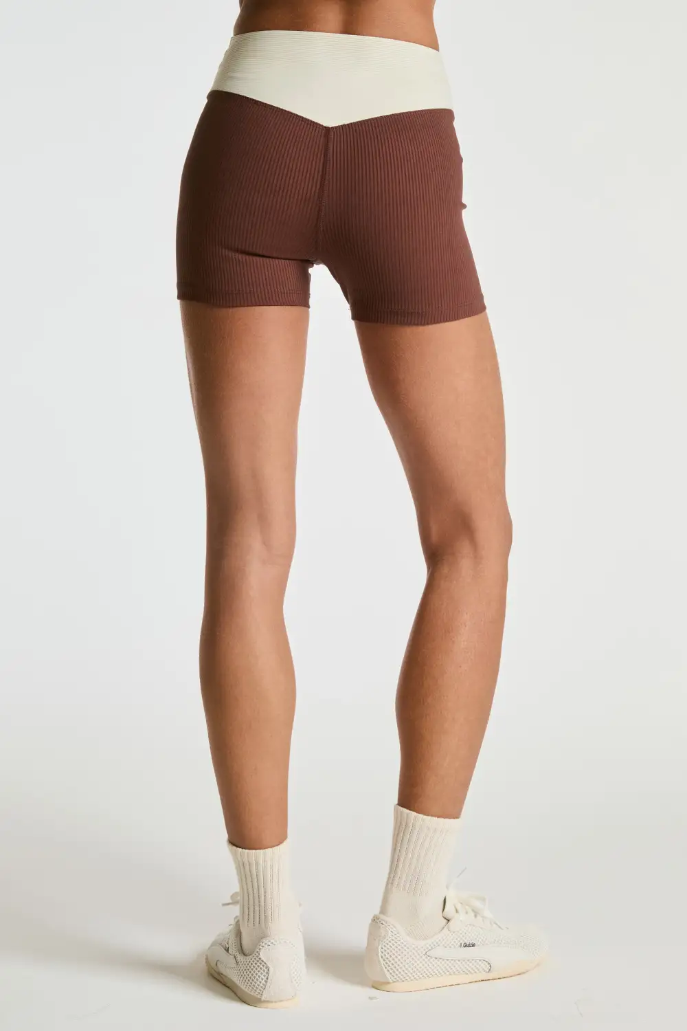 Two-Tone Ribbed Yoga Shorts