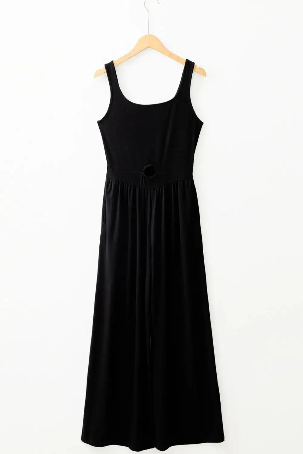 Panel Detail Scoop Neck Wide Strap Accessory