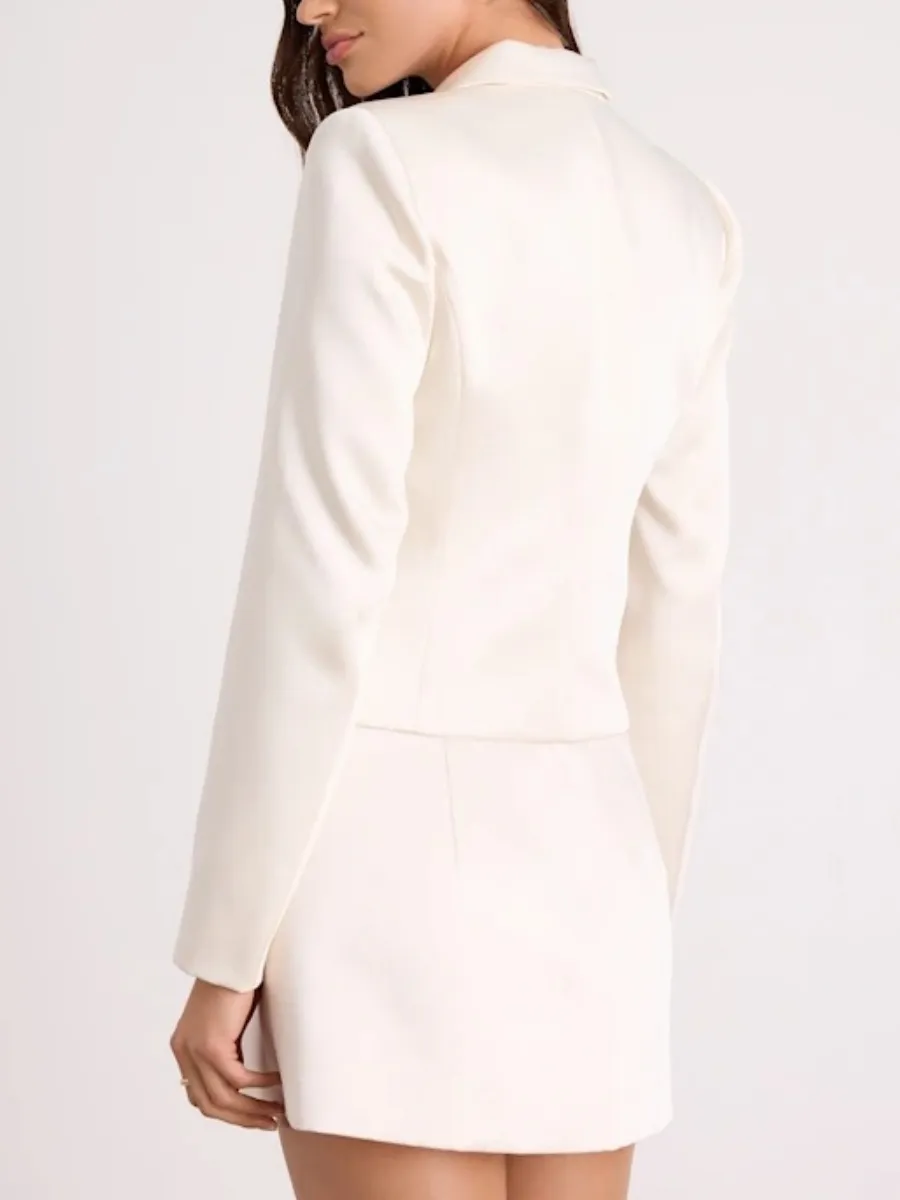Buttoned Cropped Blazer