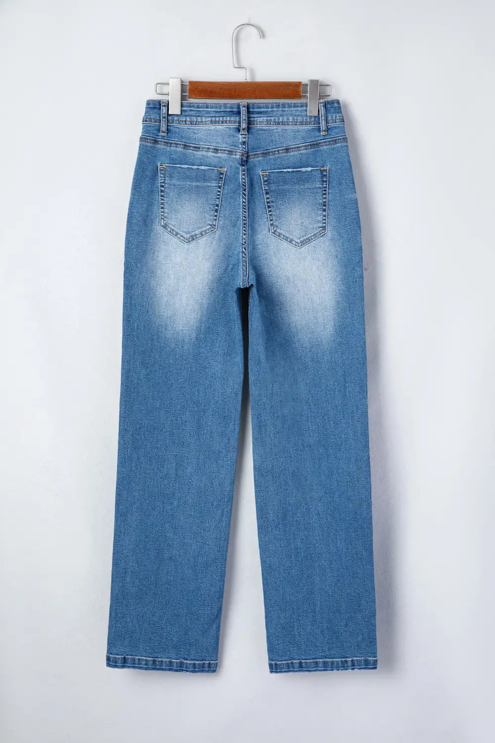 Refined Relaxed Washed Pocketed Straight Leg Jeans