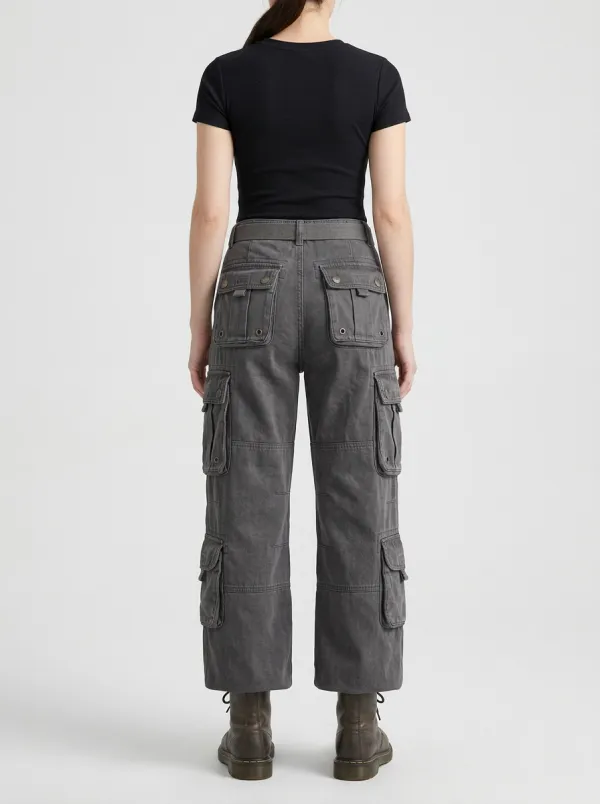 Minimal Utility Style Multi Pocket Casual Look Women's Multi Pocket Cargo Pants