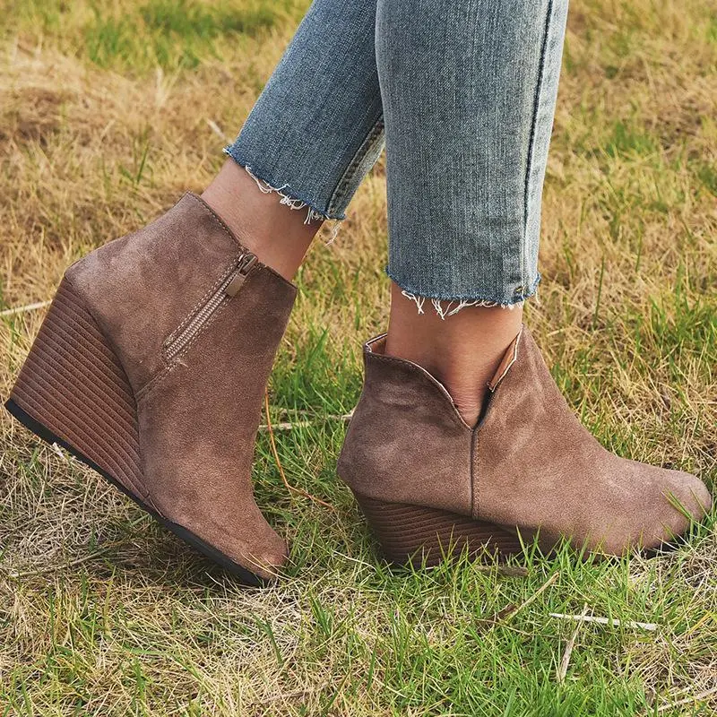 Winter Mid-Calf Leopard Suede Wedge Boots